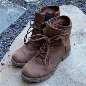 american eagle fall boots